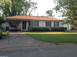 206 Chrisp Ave, Searcy, AR 72143