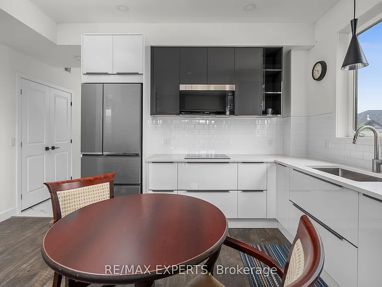 12 Beausoleil Ln #201 — Photo 16