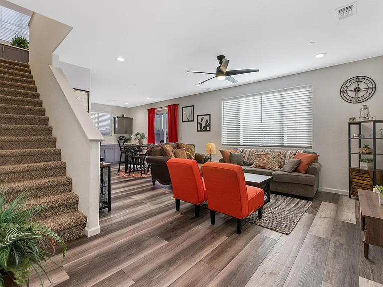 919 W Sedona Ave — Photo 4