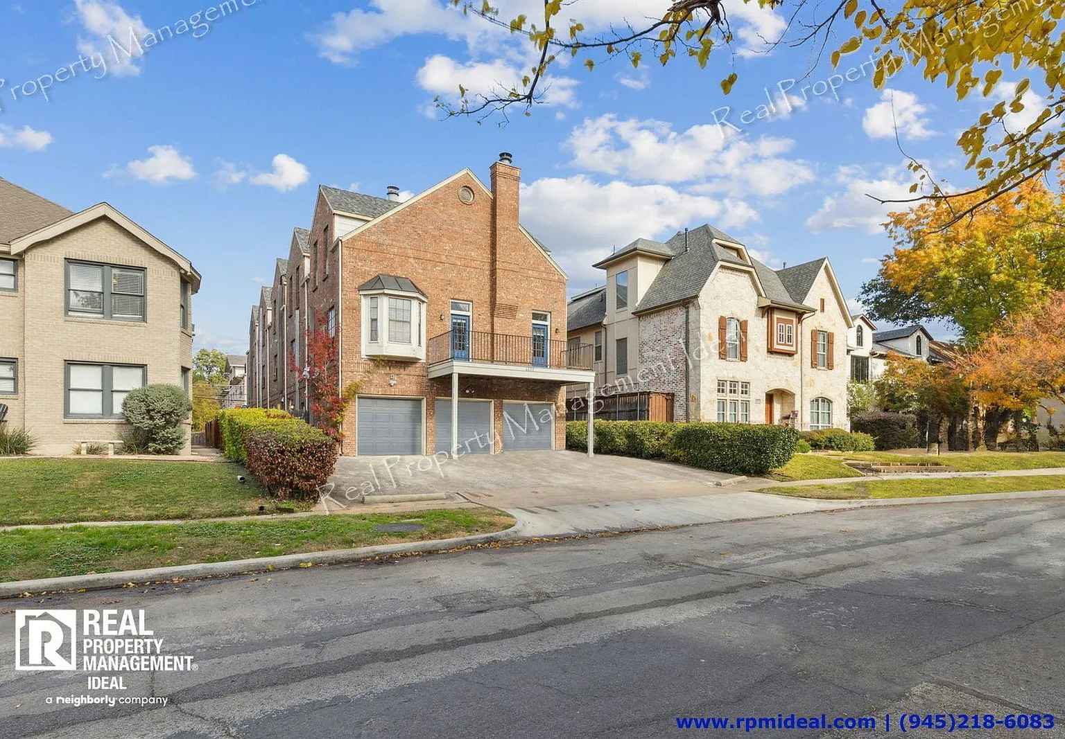 2 bed, 1.5 bath, 1516 sqft, $3,349 — Photo 3