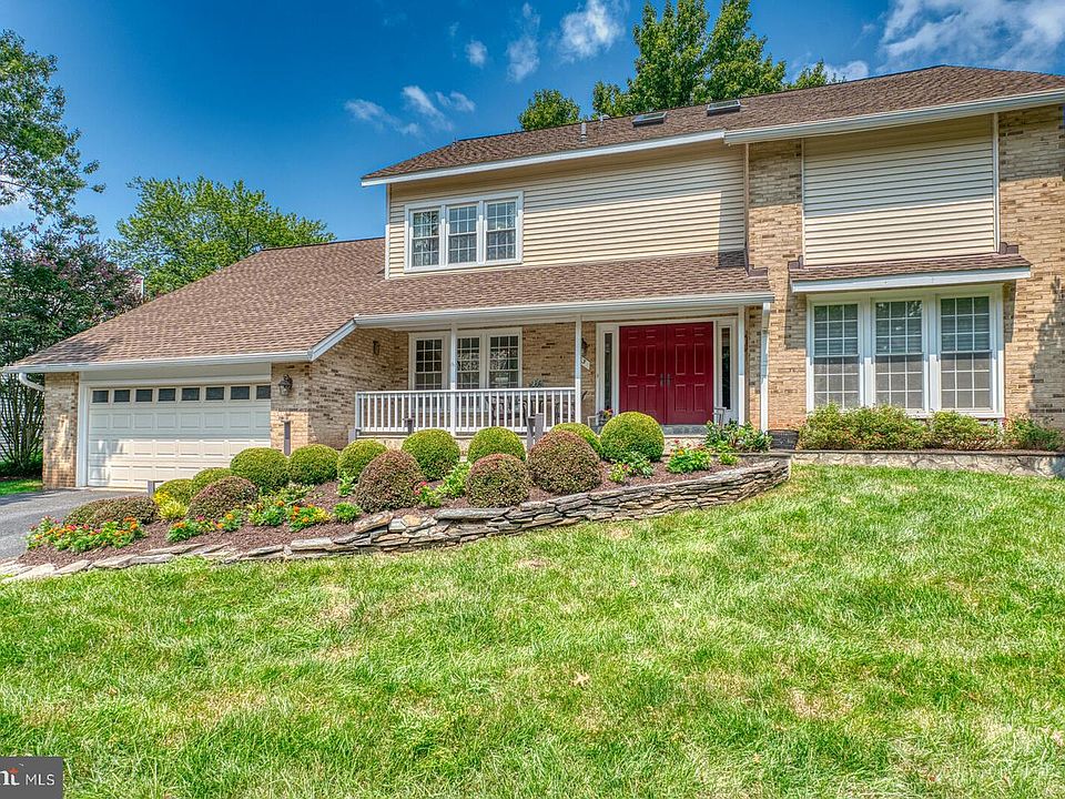 1st image of 13 Rich Branch Ct