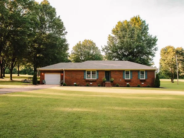 165 Noles Ln, Huntingdon, TN 38344