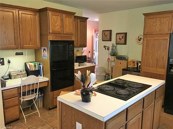 5th image of 6333 Stonewick Dr