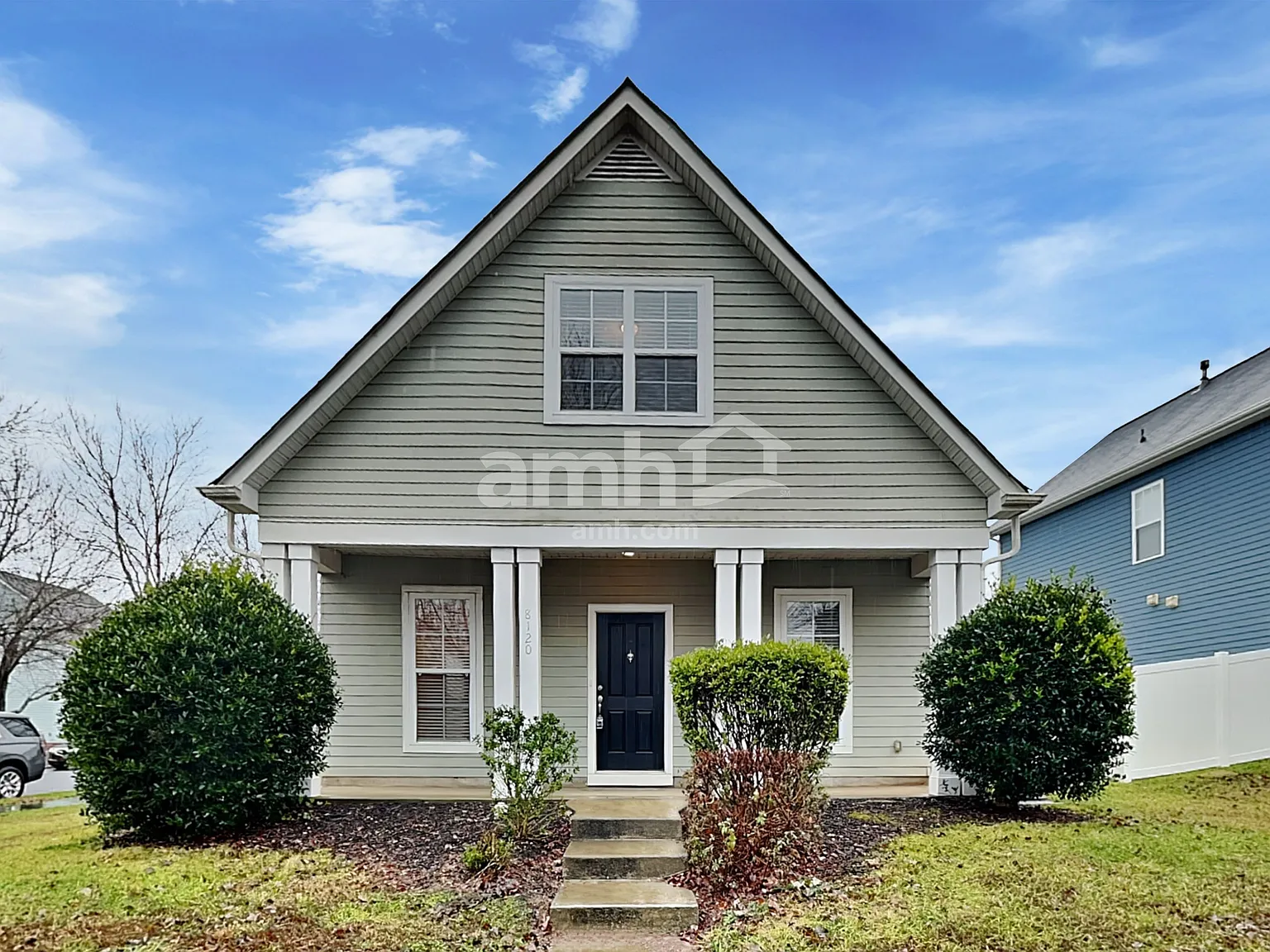3 bed, 2.0 bath, 1528 sqft, $2,065 — Photo 1
