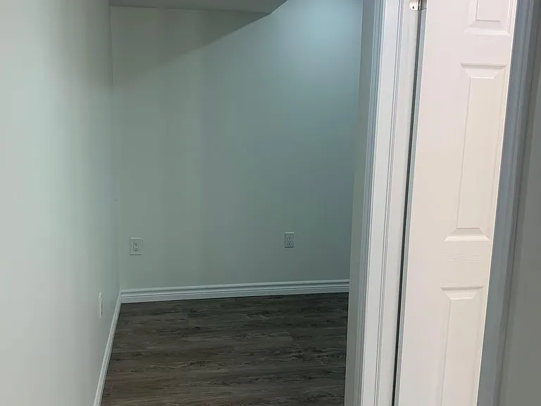142 Rivertrail Ave — Photo 11