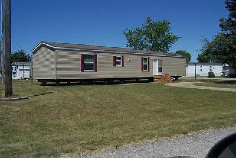 1st image of 6244 Lakeside Dr