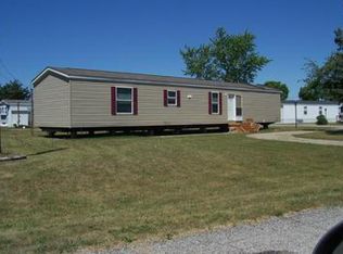 6244 Lakeside Dr, Cass City, MI 48726