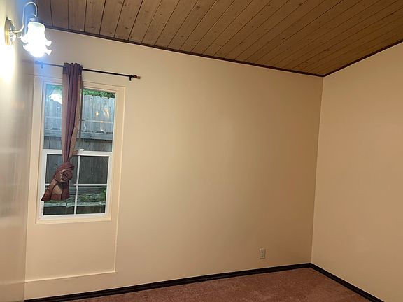 2nd image of 2063 Redding Ave