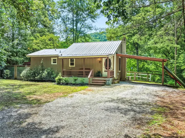 564 Stamey Mountain Rd, Franklin, NC 28734