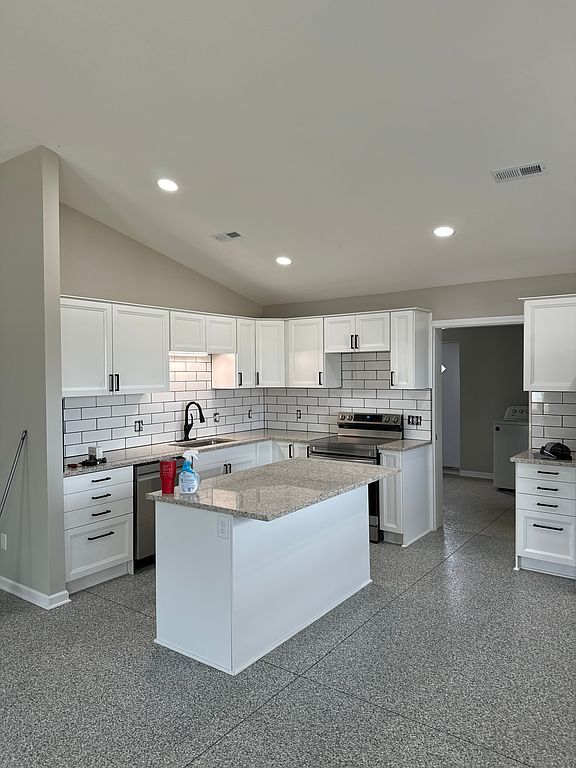 308 E Wilson Ave - Property Image