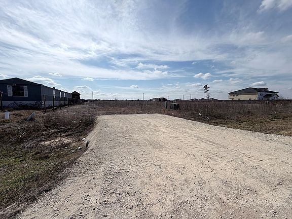 3rd image of 2330 Road 5838