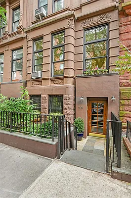 Sold by Bank Neary | media 6