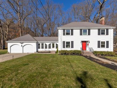 1 Candlewood Rd, Lynnfield, MA, 01940