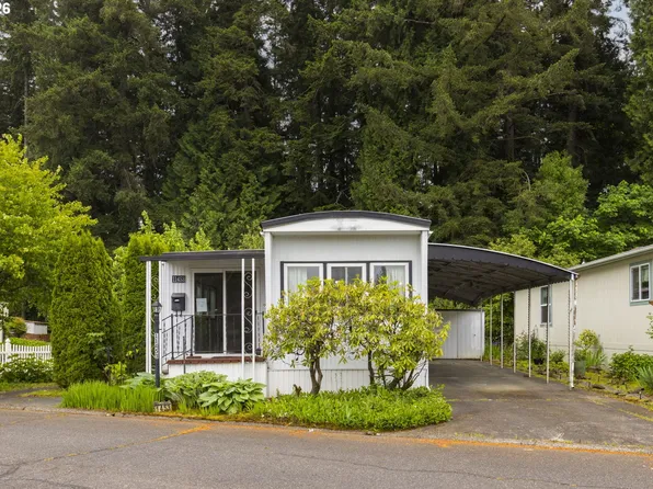 11453 SW Royal Villa Dr, Portland, OR 97224
