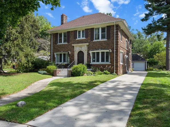 18244 Berg Rd, Detroit, MI 48219