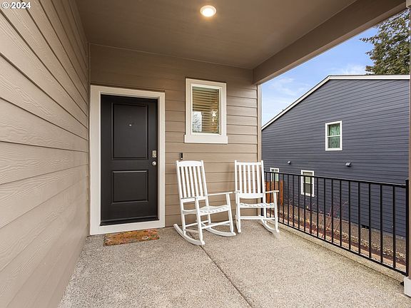 2nd image of 2801 N Pioneer Canyon Dr