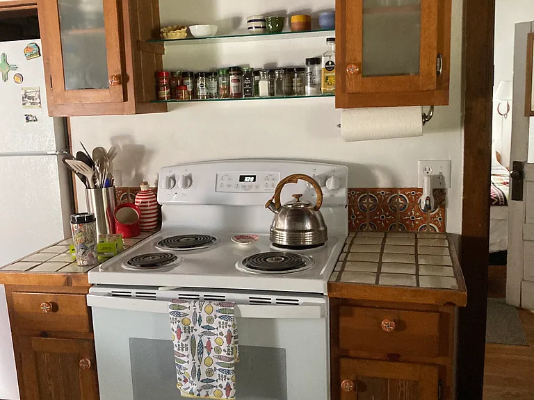 515 1/2 W San Francisco St — Photo 11