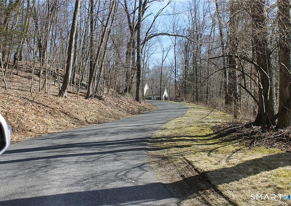 1st image of 6 Alfredson Lane