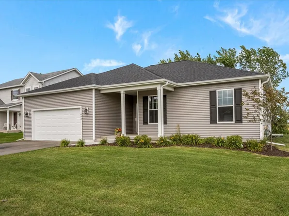 492 S Hampstead St, Cortland, IL 60112