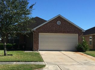 8303 Obsidian Ct, Rosharon, TX 77583