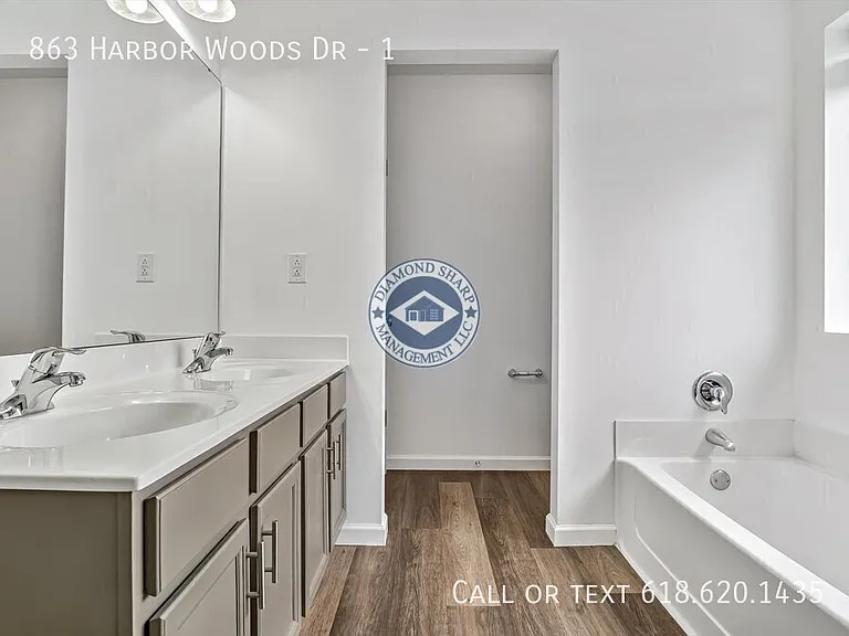 863 Harbor Woods Dr #1 — Photo 13