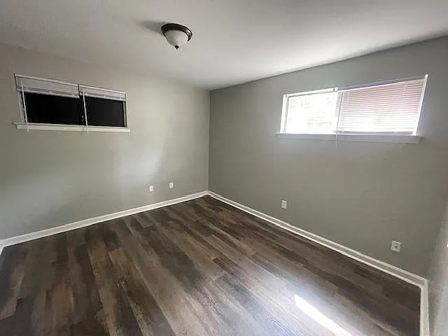 3019 Carnes Ave — Photo 6