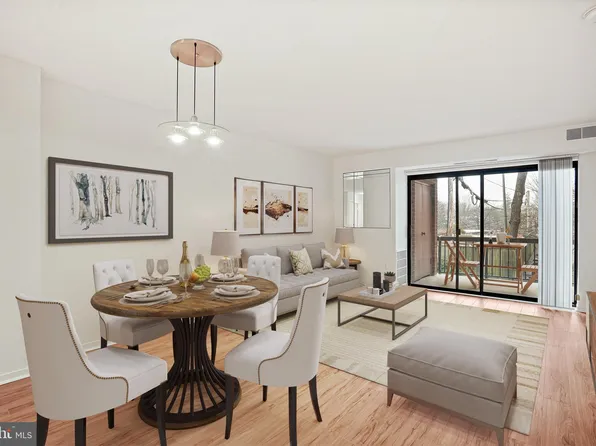 2320 Wisconsin Ave NW APT 309, Washington, DC 20007