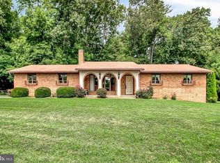 3071 Markle Rd, York, PA 17408