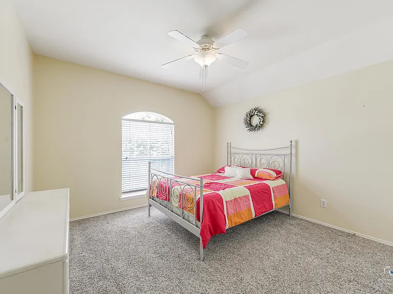 9921 Sean Dr — Photo 23