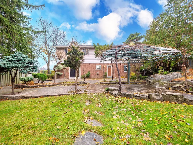 20 Pine Ridge Ln — Photo 40