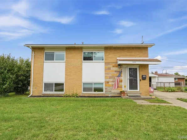 33929 Warren Rd, Westland, MI 48185