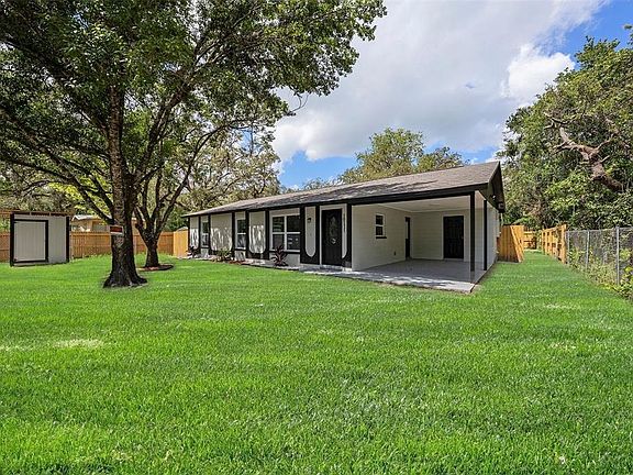 2nd image of 10131 Field St