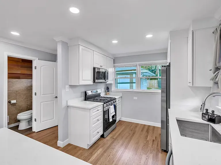 953 S Kirk Ave — Photo 19