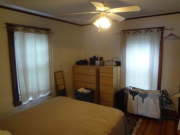 4th image of 73 Elliot St #73