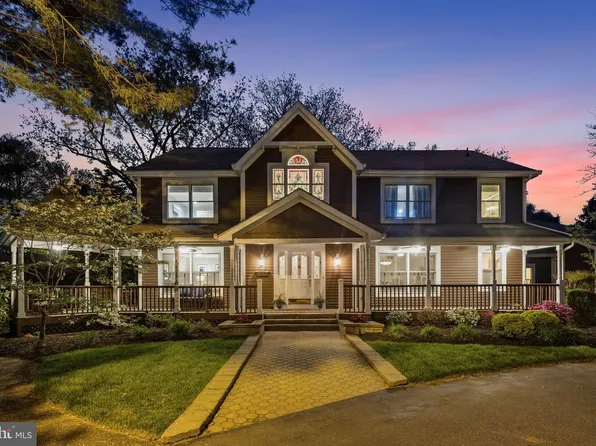 51 Chestnut St, Haddonfield, NJ 08033