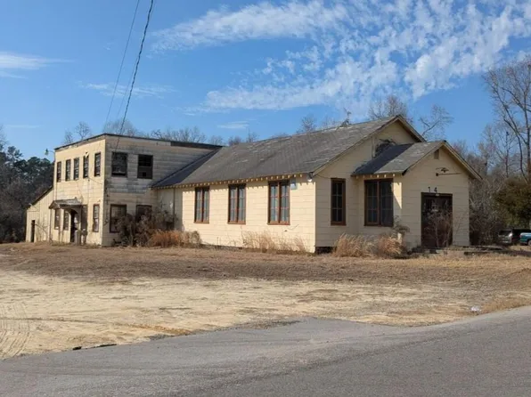 154 Rivelon Rd SW, Orangeburg, SC 29115