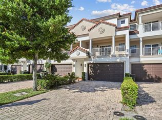 3869 NE 22nd Way, Pompano Beach, FL 33064