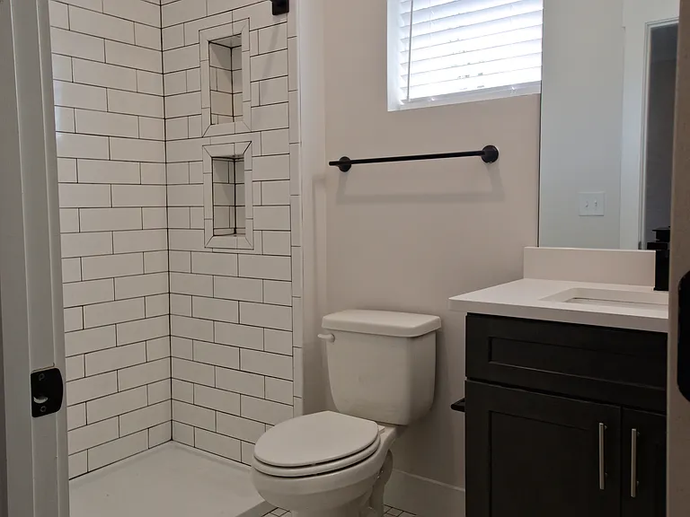 1805 Duncan Ave — Photo 28