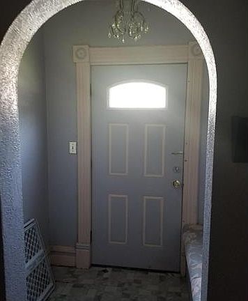 2nd image of 315 Vine St