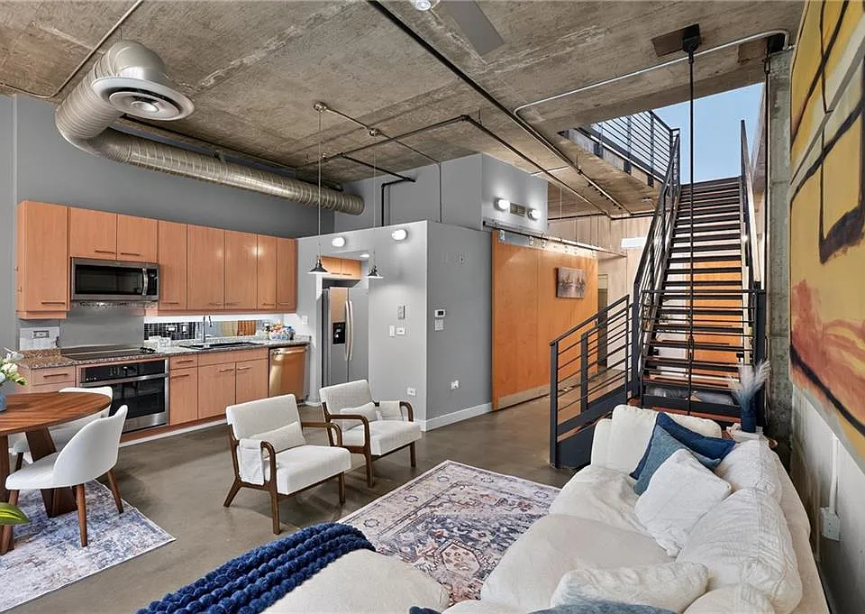 123 Luckie St NW #1503