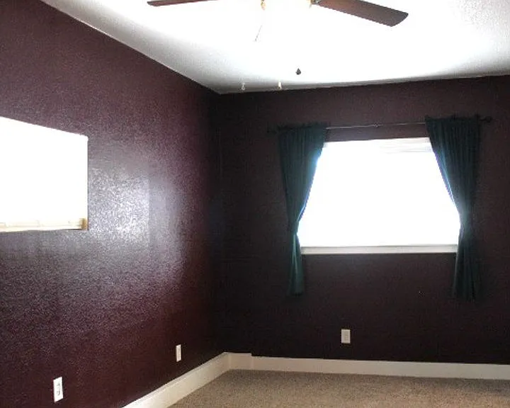 7496 Locust St — Photo 17