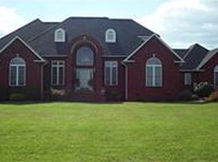 151 Maple Bend Rd, Winchester, TN 37398