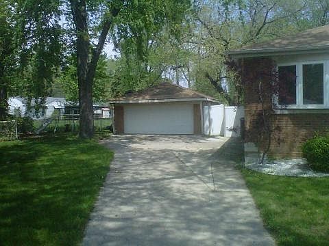 2nd image of 15572 E Orchid Dr