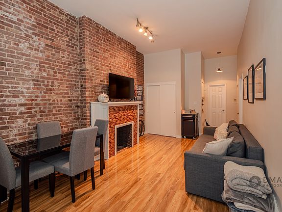 2nd image of 48 W 87th St APT 2A