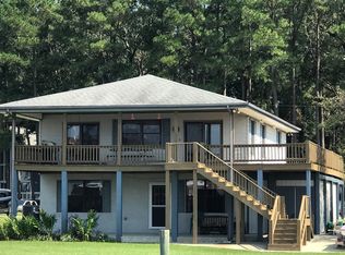 220 Soundward Ln, Hertford, NC 27944