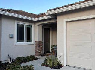 4360 Silver Cedar Ln, Sacramento, CA 95834