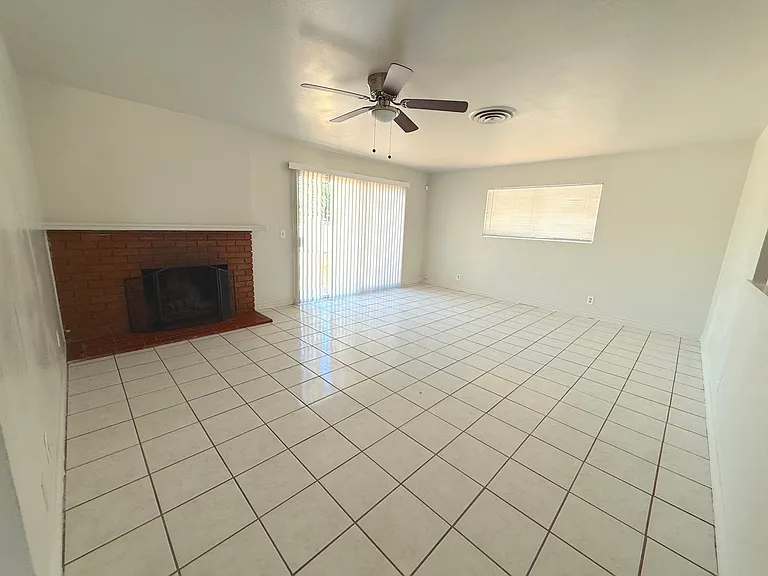 5908 Carmen Blvd — Photo 3