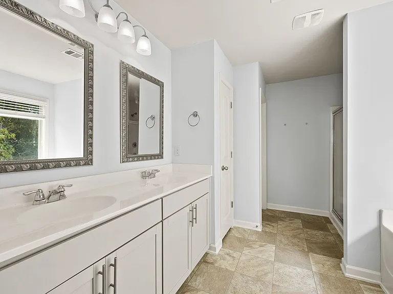 3845 Alden Pl — Photo 21