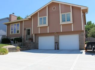 8055 Bauman Ave, Omaha, NE 68122