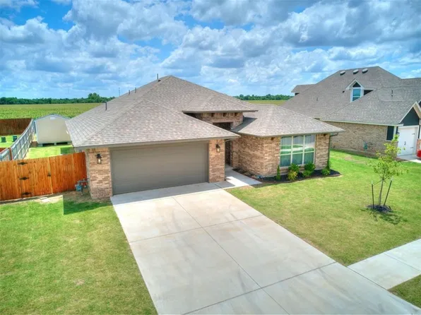 928 SE 17th Ter, Newcastle, OK 73065